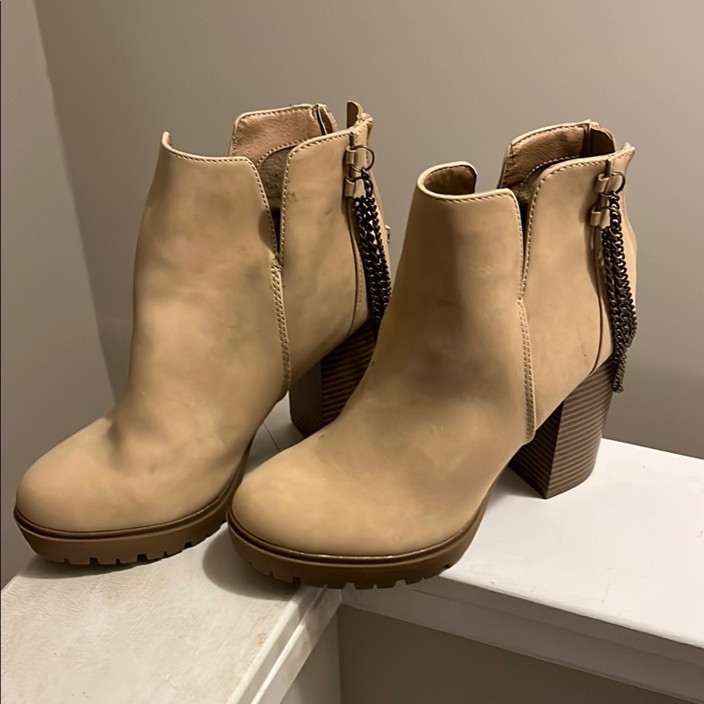 Women's Beige Ankle Boots